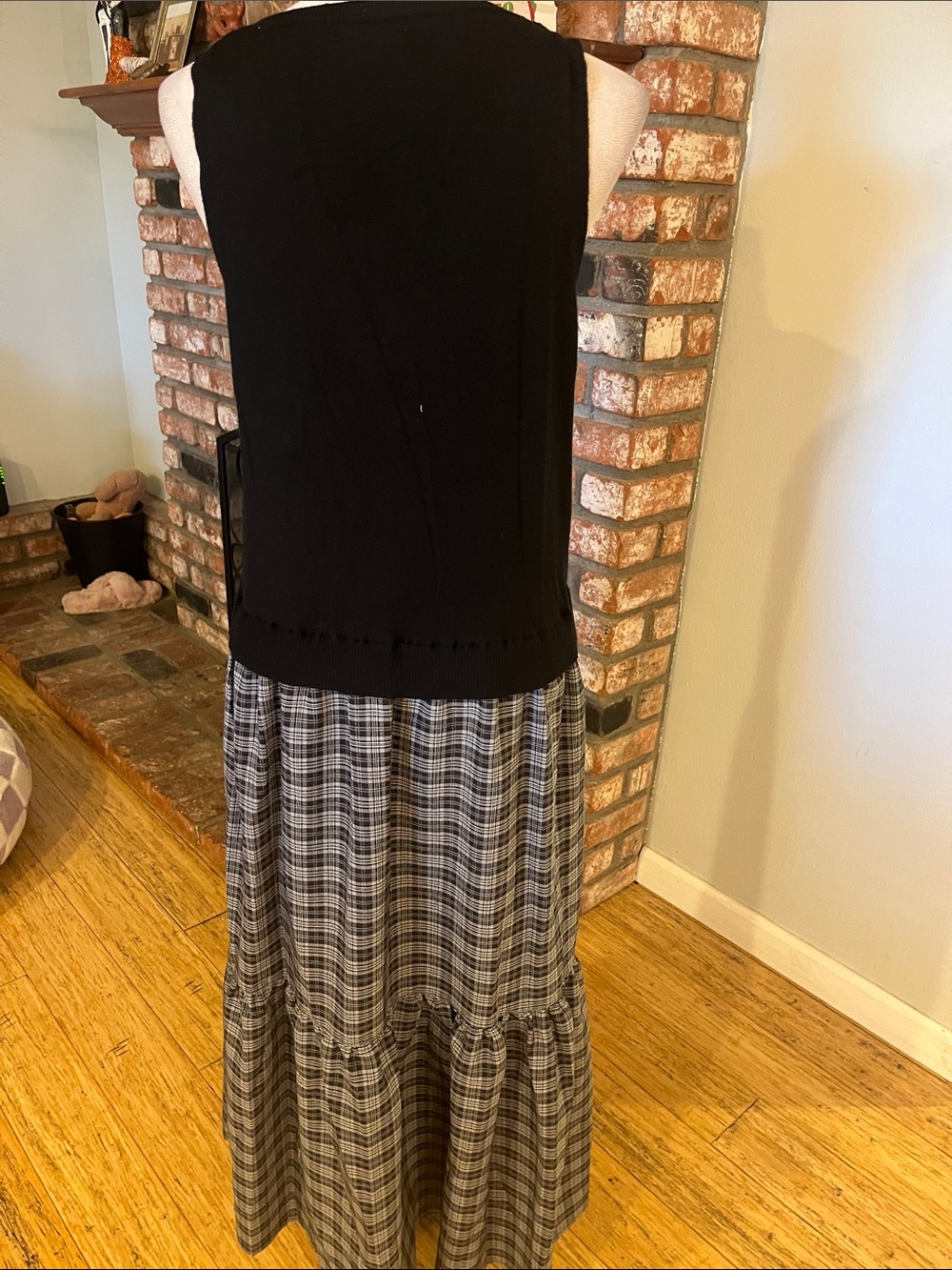 Max Studio $148 ptp 18-22 Black Maxi Dress with Gray Plaid Skirt - Picture 3 of 4